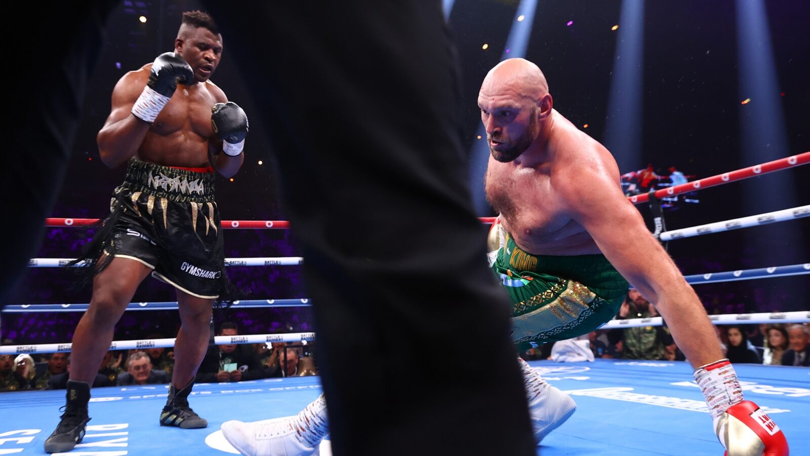 Francis Ngannou Drops Tyson Fury, But Loses Controversial Split ...