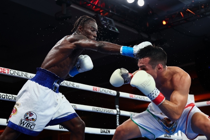 Photos: Richardson Hitchins Dominates Jose Zepeda Over Twelve Rounds ...